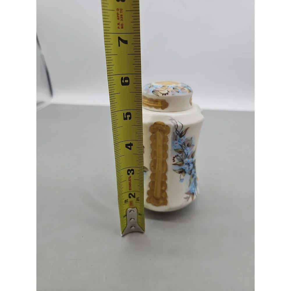 Vintage‎ Floral Gold Embossed Porcelain Tea Caddy Woth Lid Victorian Elegant